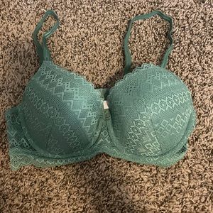 Never worn teal bra 36c